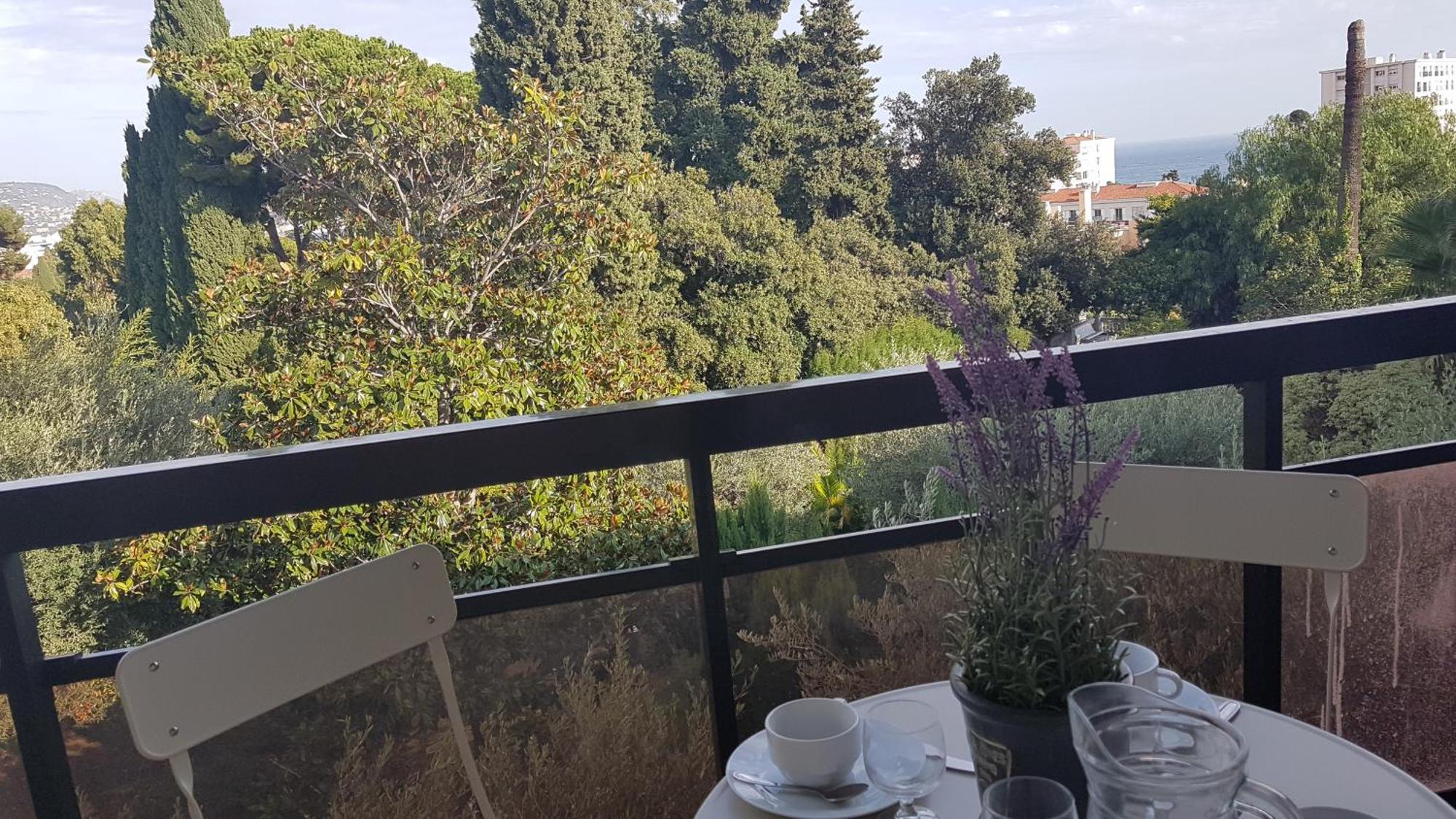 Les Palmiers A 700M De La Mer Nice Phòng bức ảnh